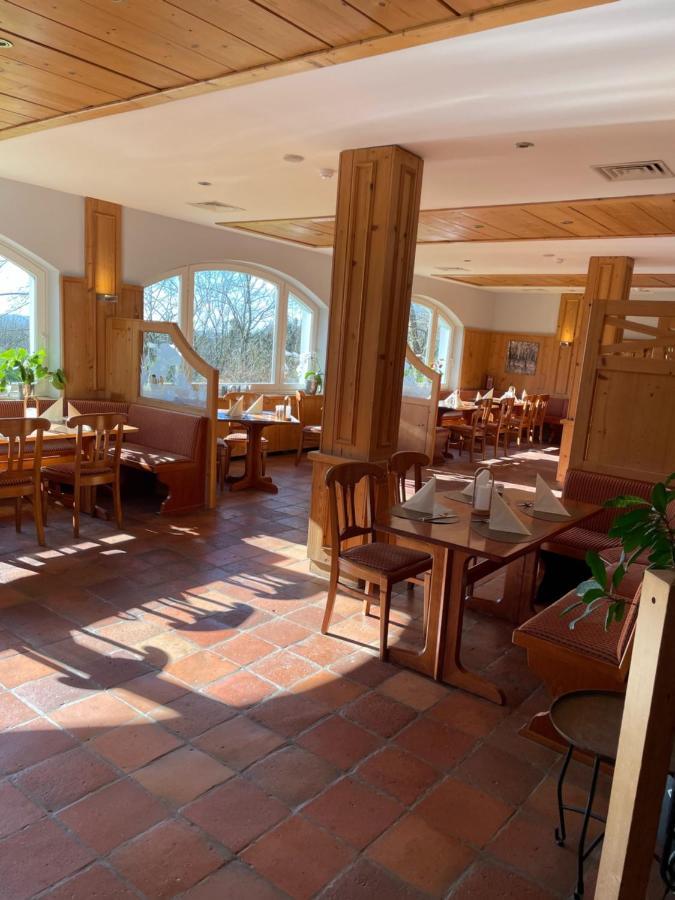 Hotel Am Rugard Bergen Auf Rugen Esterno foto